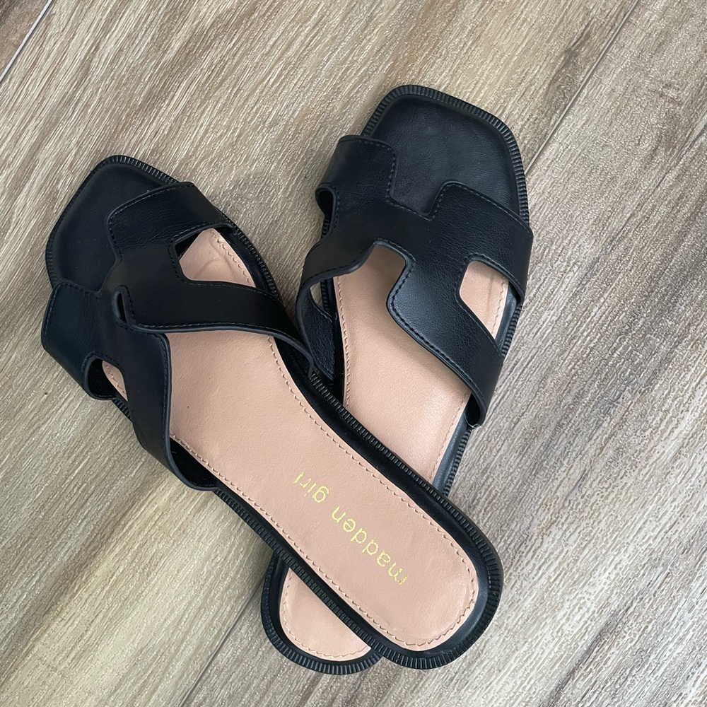 Madden Girl Black Open-Toe Sandals